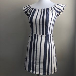TopShop mini Dress - size 4 petite